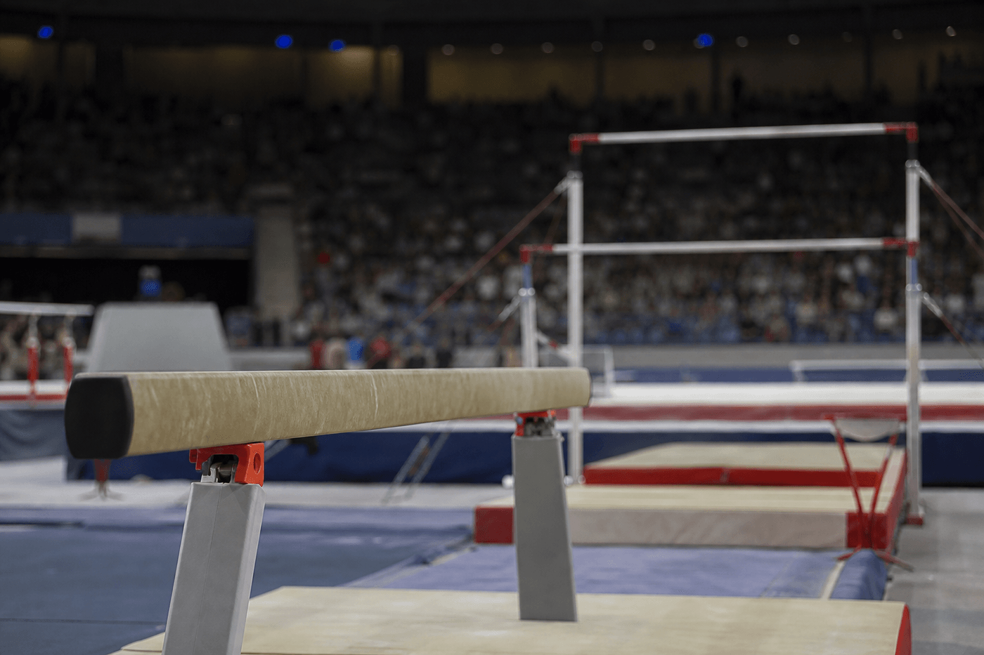 Simone Biles impressionne lors de la première journée des Championnats des États-Unis